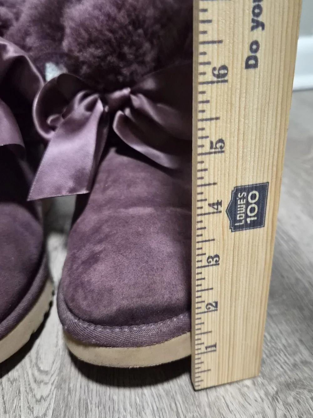 UGG womens mini
